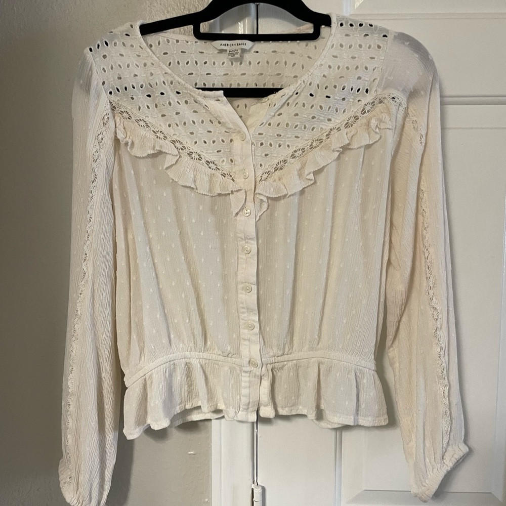 American Eagle top